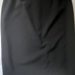 Anne Klein Black Pencil Skirt Size 2 Petite